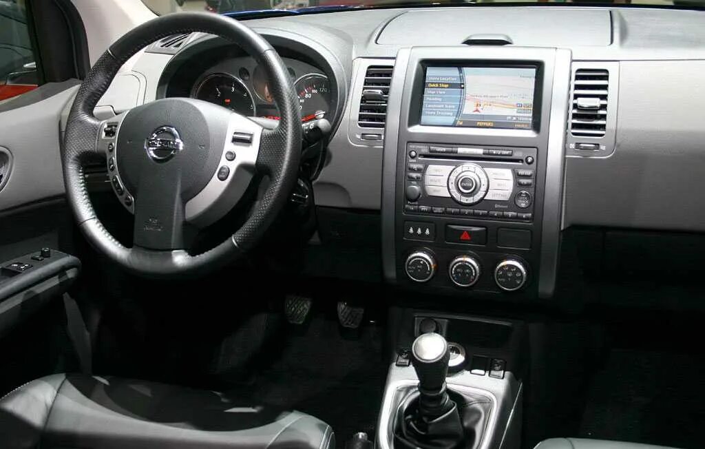 Ниссан х трейл т31 2.0 фото Дорогой ли в обслуживании nissan x trail - фото - АвтоМастер Инфо