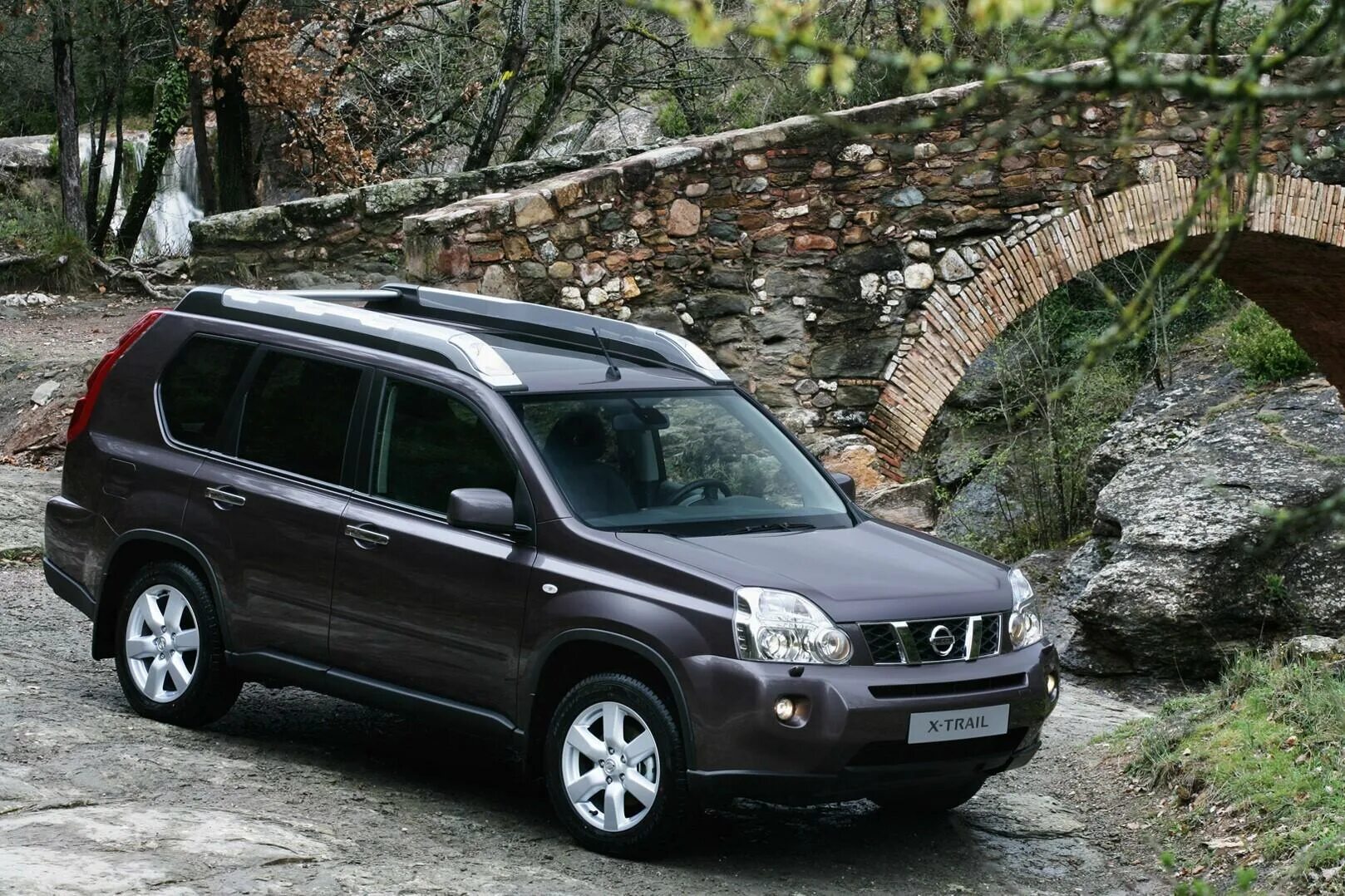 Ниссан х трейл т31 2.0 фото Nissan X-Trail T31 (2007 - 2011) Кроссовер 5 дв 2.0 DCI MT AWD (150 л.с.) - техн