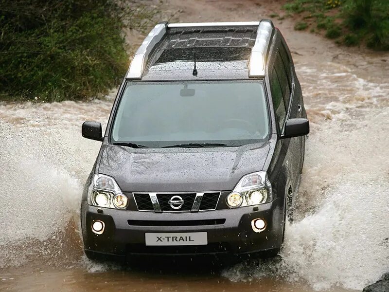Ниссан х трейл т31 2.0 фото Луноходы на крышу Nissan X-Trail T31 - Nissan X-Trail II (t31), 2 л, 2010 года э