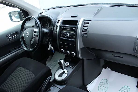 Ниссан х трейл т31 салон фото Купить Nissan X-Trail 2,5 автомат, 2008 г., пробег 90000 км, цена 656500 руб - п