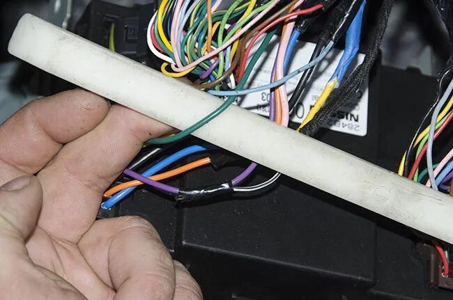 Ниссан х трейл точки подключения Установка сигнализации Jaguar XJ-777 на Nissan X-Trail