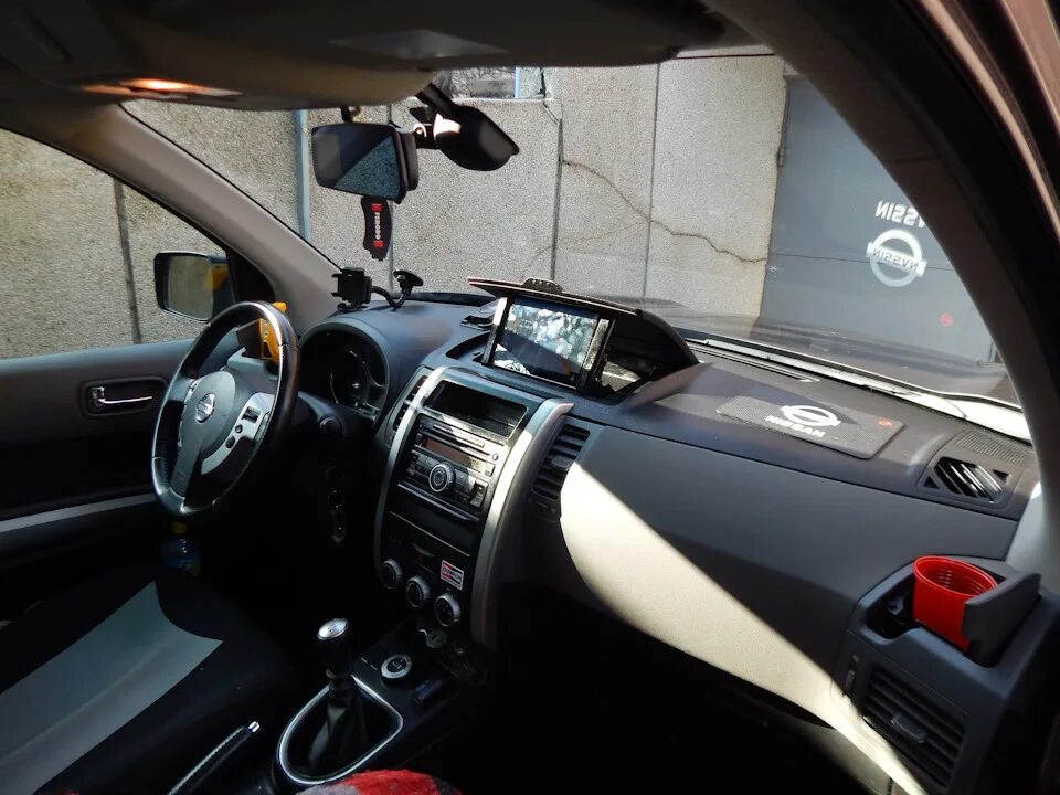 Ниссан х трейл тюнинг салона Хочу узнать. - Nissan X-Trail II (t31), 2 л, 2008 года аксессуары DRIVE2