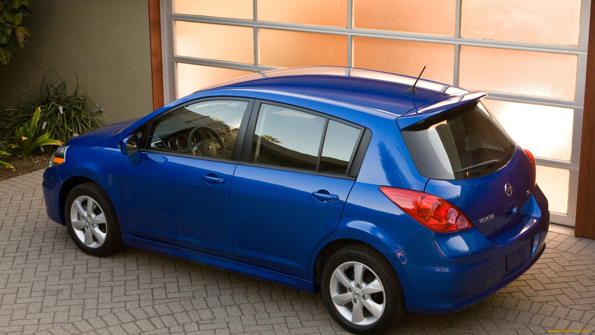 Ниссан хэтчбек все модели фото и названия Скачать обои versa, 2010, автомобили, nissan, datsun из раздела Автомобили, в ра