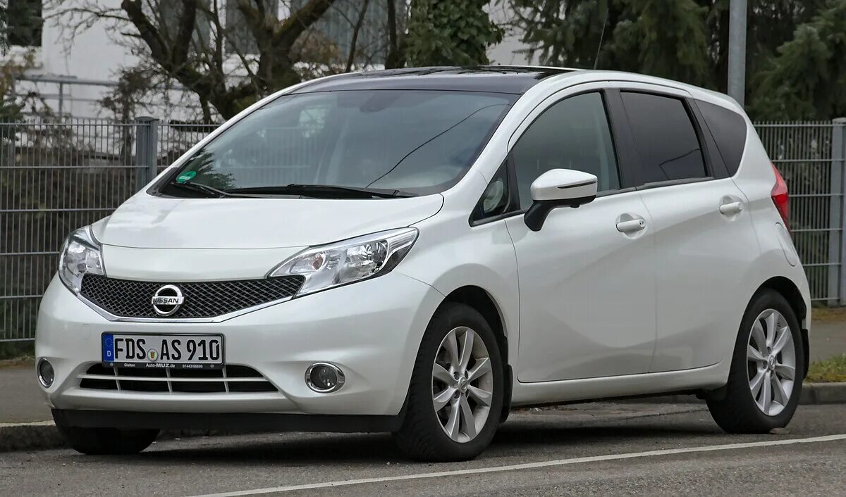 Ниссан хоте фото Datei:Nissan Note (E12) IMG 0338.jpg - Wikipedia