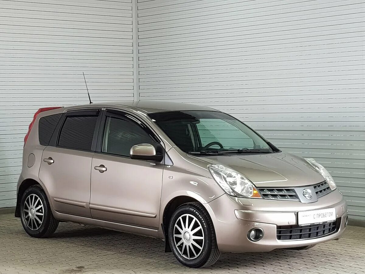 Ниссан хоте фото Купить б/у Nissan Note I 1.6 AT (110 л.с.) бензин автомат в Ростове-на-Дону: беж