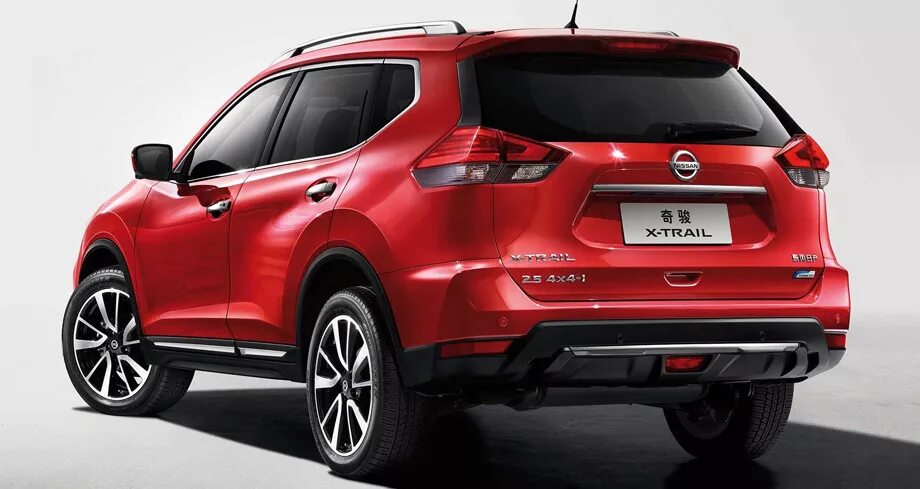 Ниссан икстрейл 2018 фото Кроссовер Nissan X-Trail похорошел снаружи и внутри - ДРАЙВ