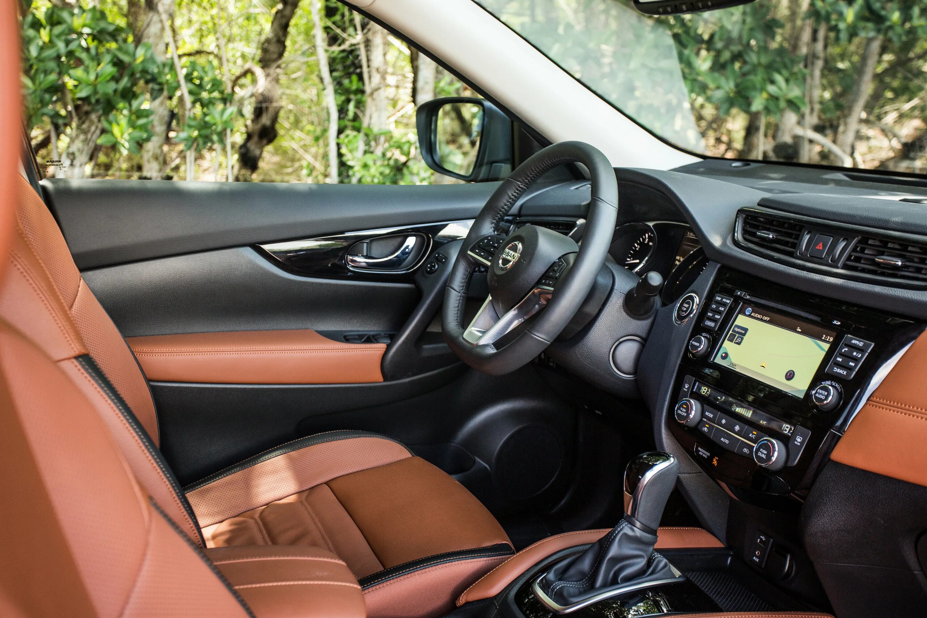 Ниссан икстрейл 2018 фото 北 美 Nissan Rogue 小 改 款 面 市.本 地 X-Trail 会 跟 进 吗. 2017 Nissan Rogue SL - Paul Tan 