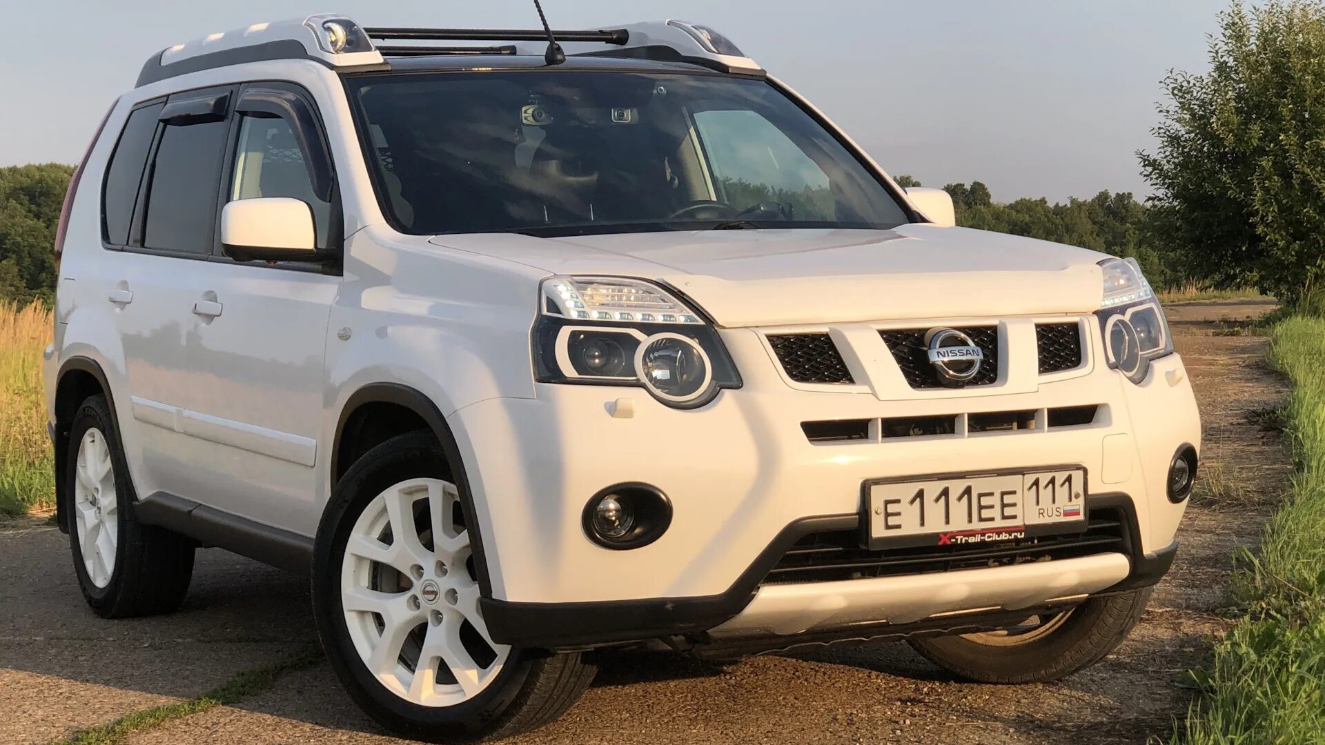 Ниссан икстрейл белая фото Nissan X-Trail II (t31) 2.0 бензиновый 2014 Кокс на DRIVE2