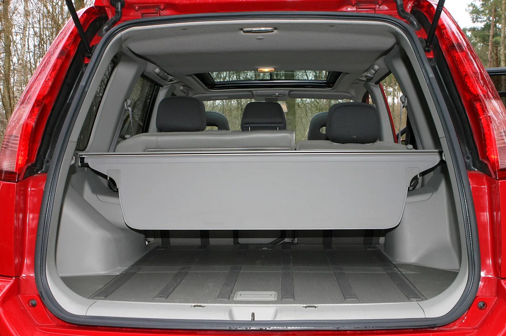 Ниссан икстрейл фото багажника Задние габариты ниссан х трейл - найдено 85 картинок