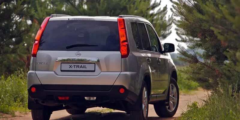 Ниссан икстрейл фото сзади За рулем" провел анализ и рекомендовал к покупке Nissan X-Trail Дзен