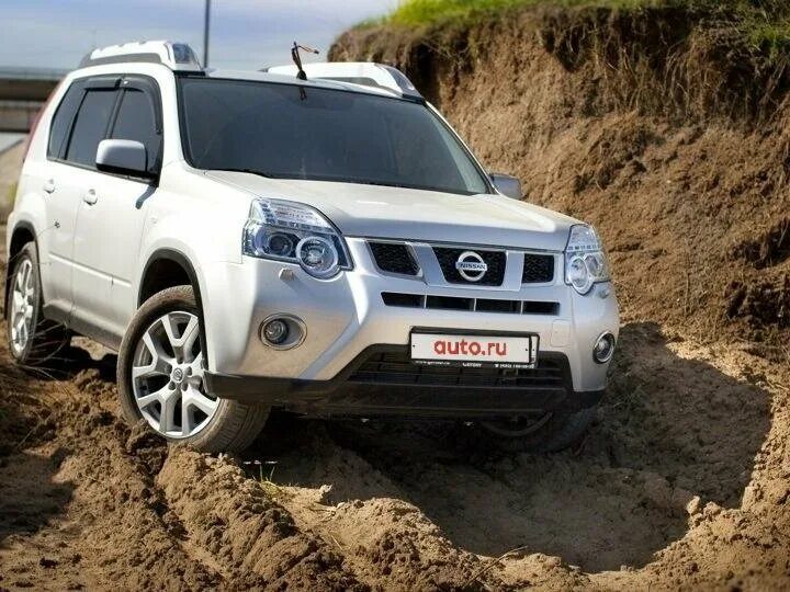 Ниссан икстрейл т33 фото Купить б/у Nissan X-Trail II 2.5 CVT (169 л.с.) 4WD бензин вариатор в Красноярск