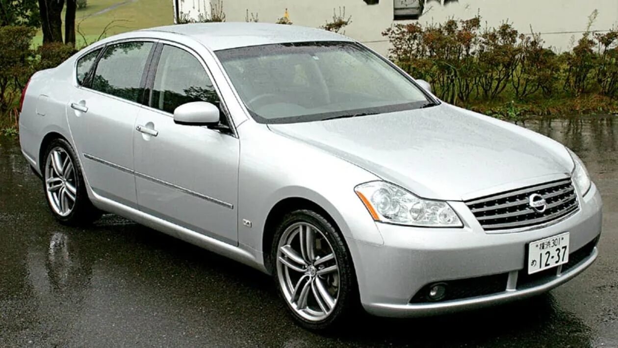 Ниссан инфинити фото Nissan Infiniti M35 Auto Express