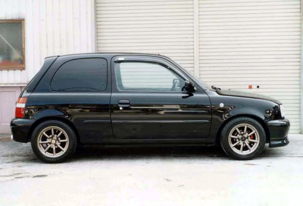 Ниссан к11 фото 14inc レ-シ ン グ サ-ビ ス ワ タ ナ ベ