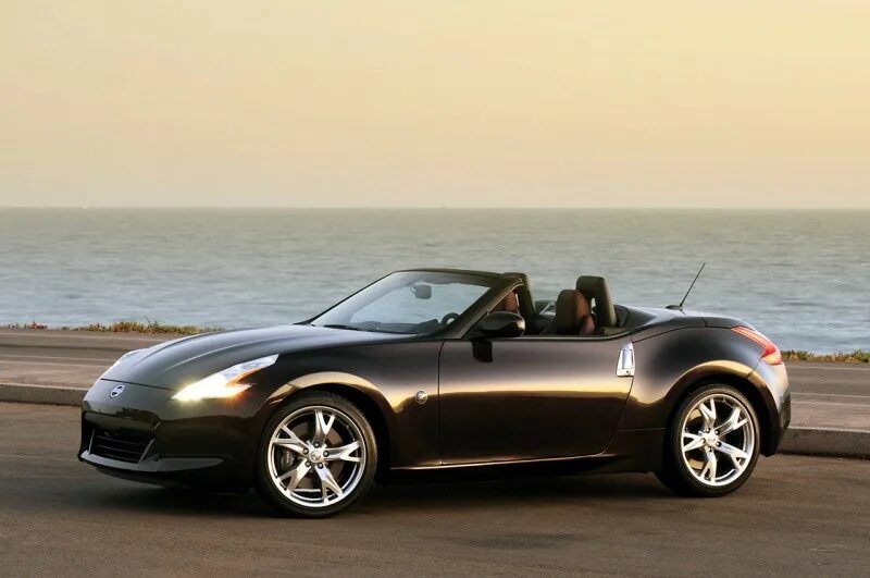 Ниссан кабриолет фото Nissan 370Z Roadster : Pas trop cher, mon fils ! pas trop cher