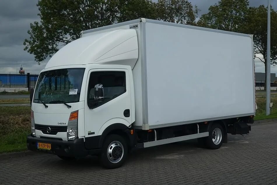 Ниссан кабстар фото NISSAN CABSTAR 35.14 2.5 DC - Kleyn Vans