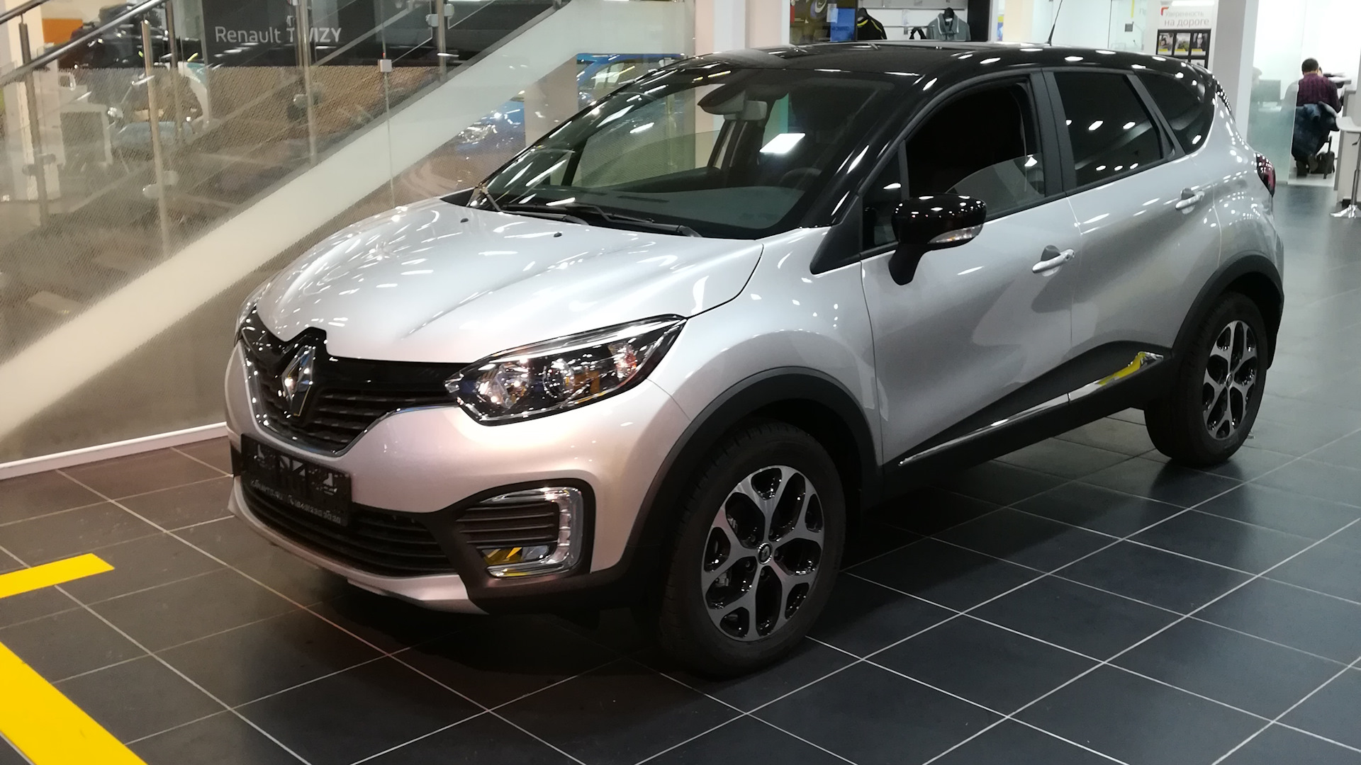 Ниссан каптур фото Renault Kaptur (2016) 2.0 бензиновый 2018 Kaptur 2.0 Awd на DRIVE2