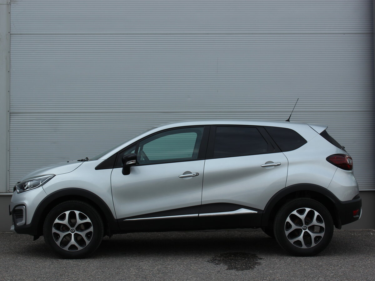Ниссан каптур фото Купить б/у Renault Kaptur I 1.6 MT (114 л.с.) бензин механика в Белгороде: серый