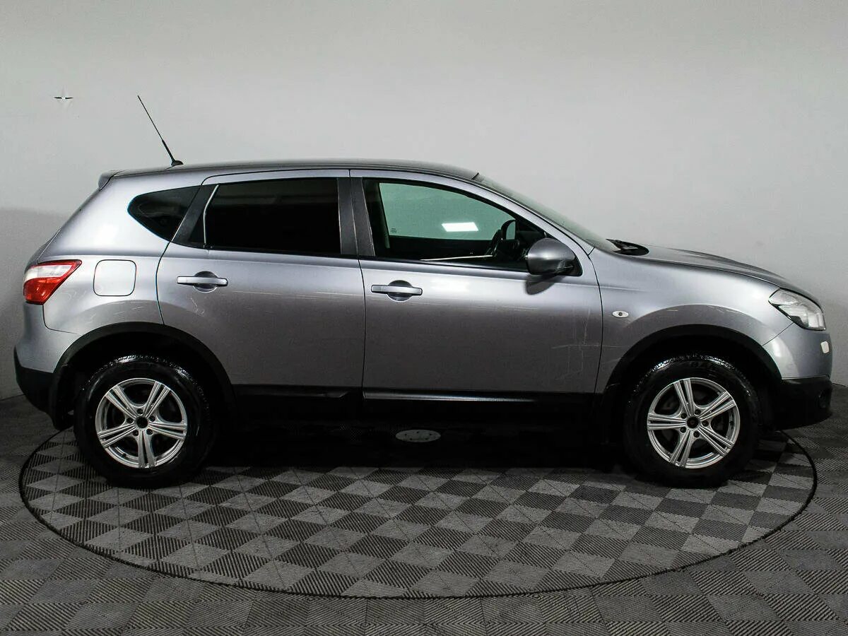 Ниссан кашкай 1 поколения фото Купить б/у Nissan Qashqai I Рестайлинг 1.6 MT (114 л.с.) бензин механика в Москв