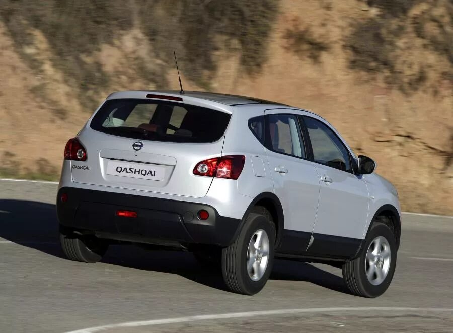 Ниссан кашкай 1 поколения фото Nissan Qashqai 2WD 2007 года выпуска. Фото 4. VERcity