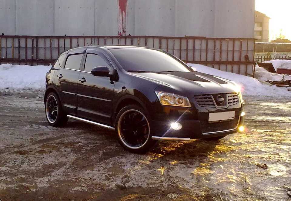 Ниссан кашкай 1 тюнинг Водительский коврик "Карлюкс" и один оригинальный крепеж для Nissan Qashqai - Ав