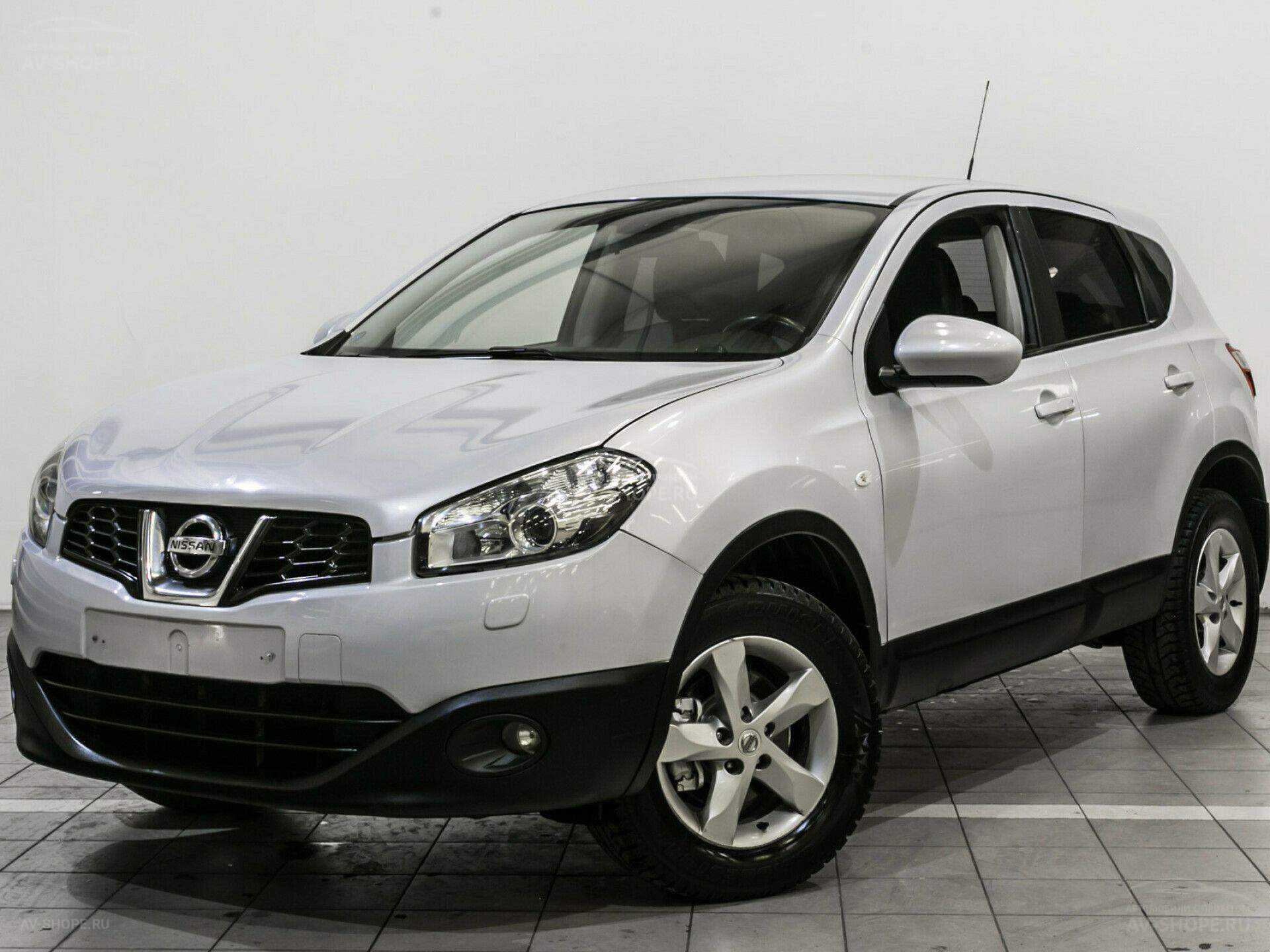 Ниссан кашкай 2011 фото Купить Nissan Qashqai 1.6 MT (114 л.с.) 2011 года, с пробегом в кредит Ниссан Ка