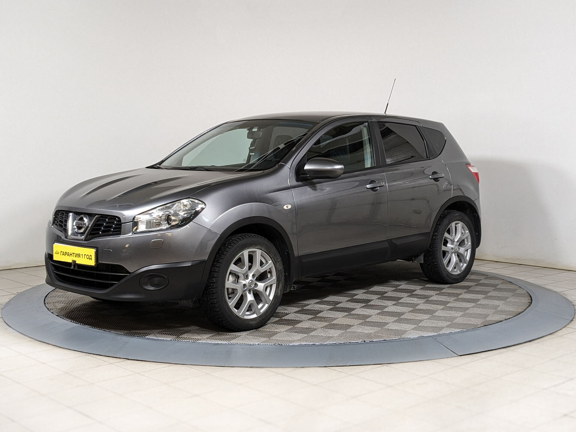 Ниссан кашкай 2012г фото Nissan Qashqai 2012 серый 1.6 л. л. 2WD механическая с пробегом 133 000 км Автом