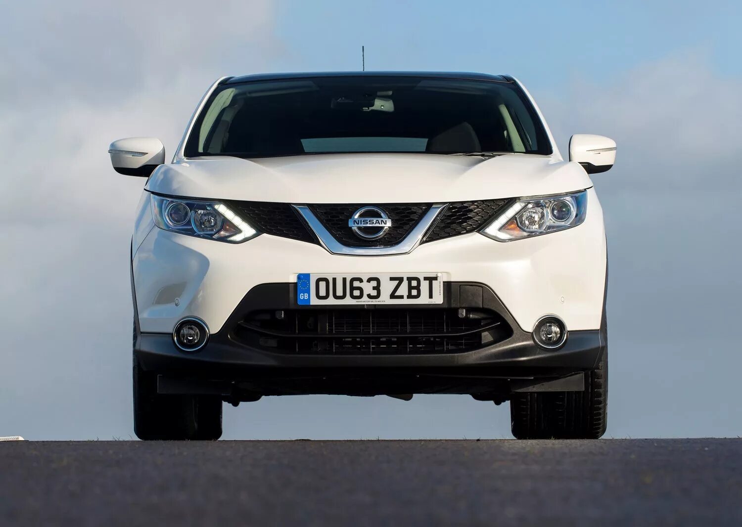 Ниссан кашкай 2014 фото Nissan Qashqai Review (2020) Parkers