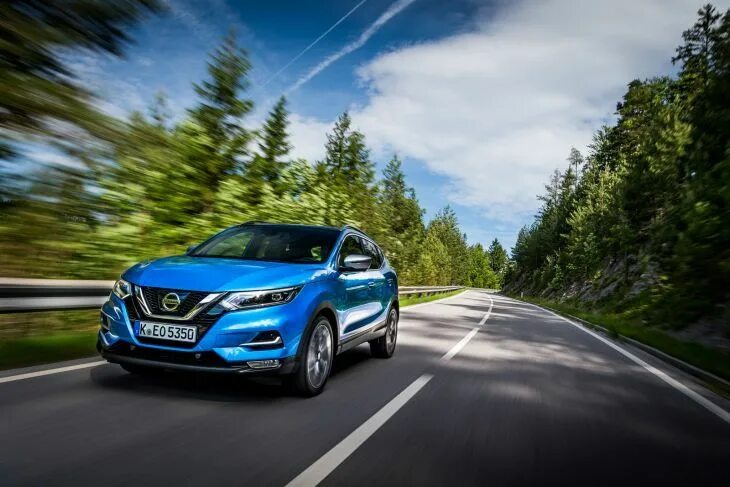 Ниссан кашкай 2018 фото Nissan Qashqai (2018) International Launch Review Nissan, Motores, Gasolina