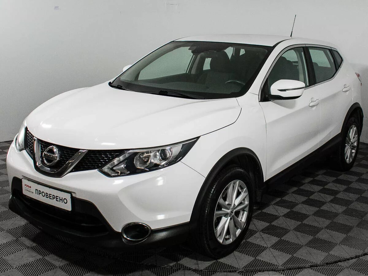 Ниссан кашкай белая фото Купить б/у Nissan Qashqai II 2.0 CVT (144 л.с.) бензин вариатор в Москве: белый 