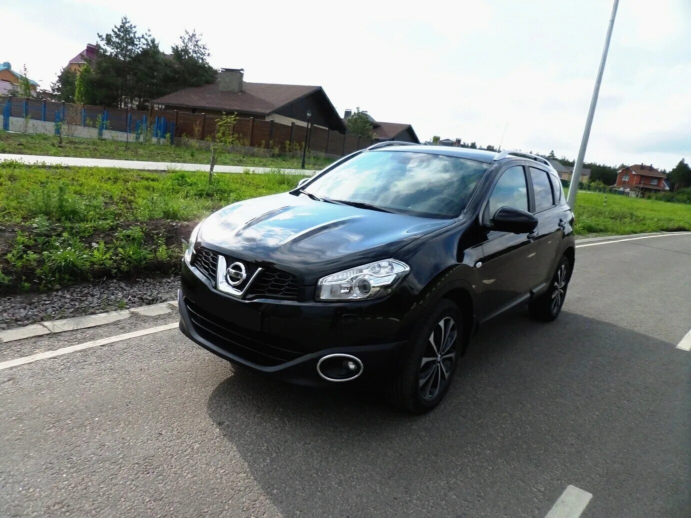 Ниссан кашкай черный фото Придаем вид. "Немного хрома на туманки" - Nissan Qashqai (1G), 1,6 л, 2012 года 