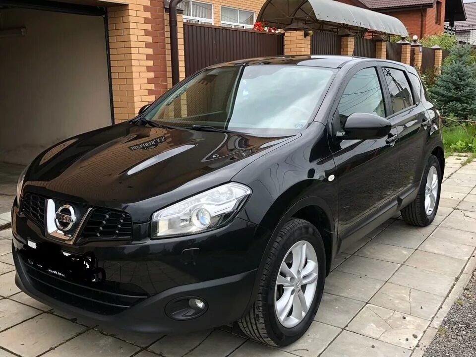 Ниссан кашкай черный фото Купить б/у Nissan Qashqai I Рестайлинг 2.0 CVT (141 л.с.) бензин вариатор в Крас