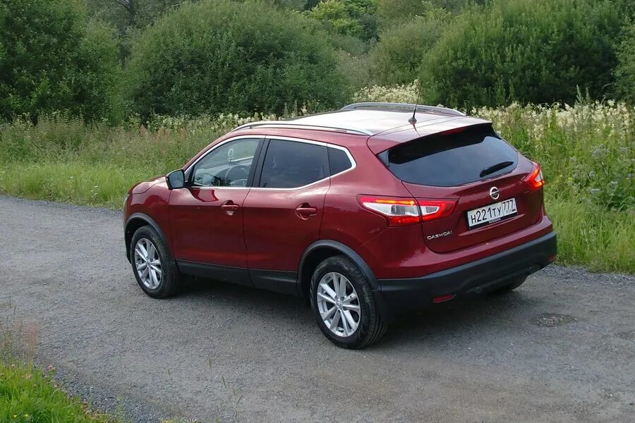 Ниссан кашкай джи 10 фото Тест-драйв Nissan Qashqai: Пора зрелости