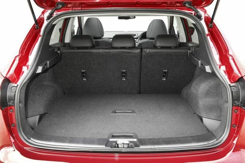 Ниссан кашкай фото багажника Nissan Qashqai: семейный кроссовер - АвтоТракт Официальный дилер во Владимире.