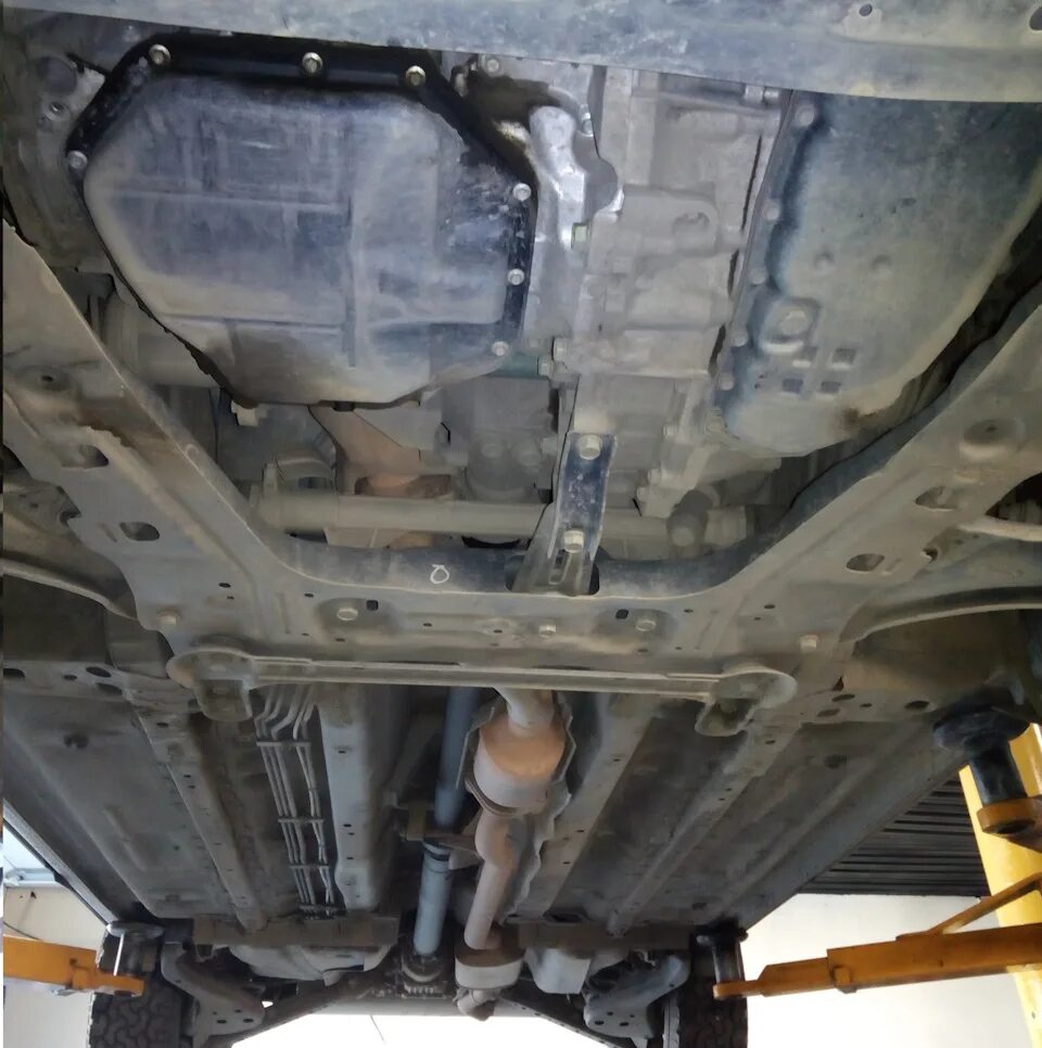 Ниссан кашкай фото снизу Ставим защиту на всё днище Кашкая! - Nissan Qashqai (1G), 2 л, 2011 года тюнинг 