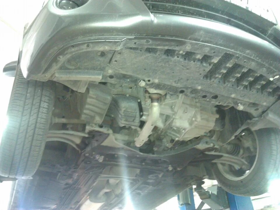 Ниссан кашкай фото снизу пройдено ТО-1 - Nissan Note (1G), 1,4 л, 2011 года плановое ТО DRIVE2