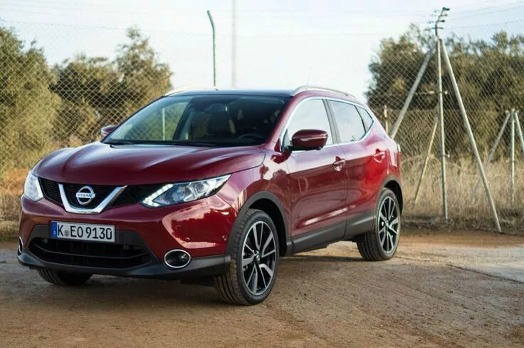 Ниссан кашкай фото цветов Awesome Nissan 2017 - 2014 Nissan Qashqai 1.2 DIG-T Review - The crossover reboo
