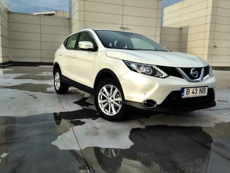 Ниссан кашкай фото цветов Nissan qashqai черный. Финальная распродажа Nissan Qashqai