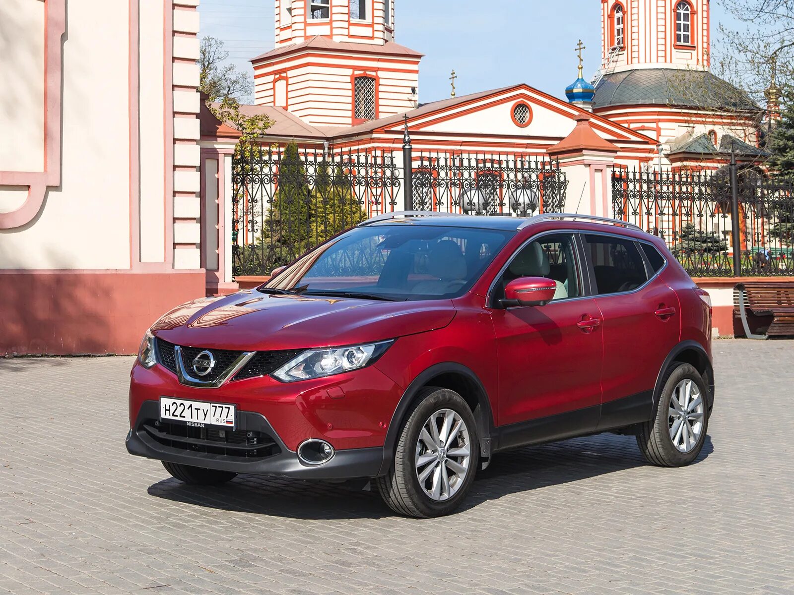 Ниссан кашкай фото цветов Фото Nissan Qashqai (2013 - 2017) поколение II - Nissan Qashqai 2014 Девочки, не