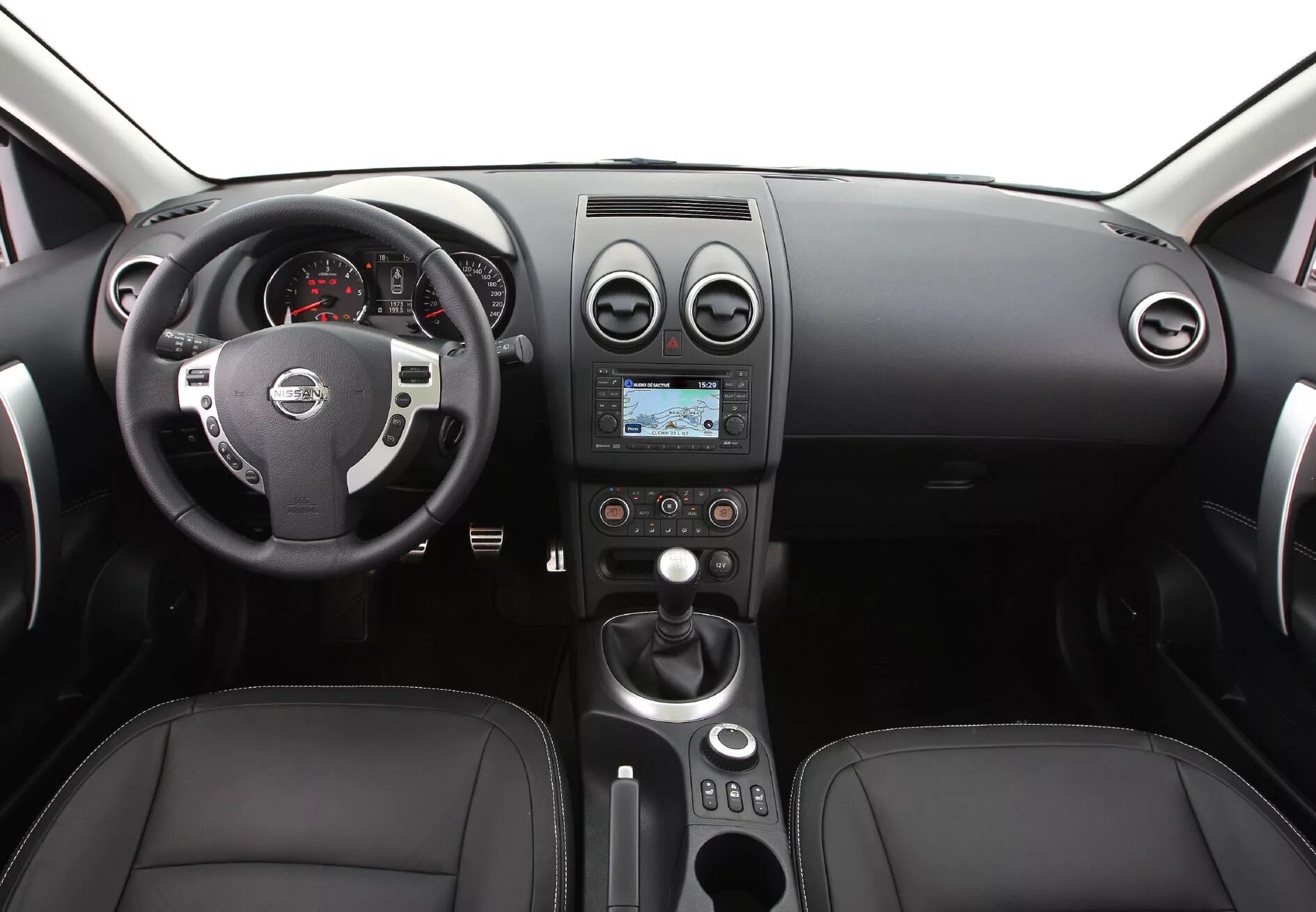 Ниссан кашкай j10 фото салона Nissan Qashqai