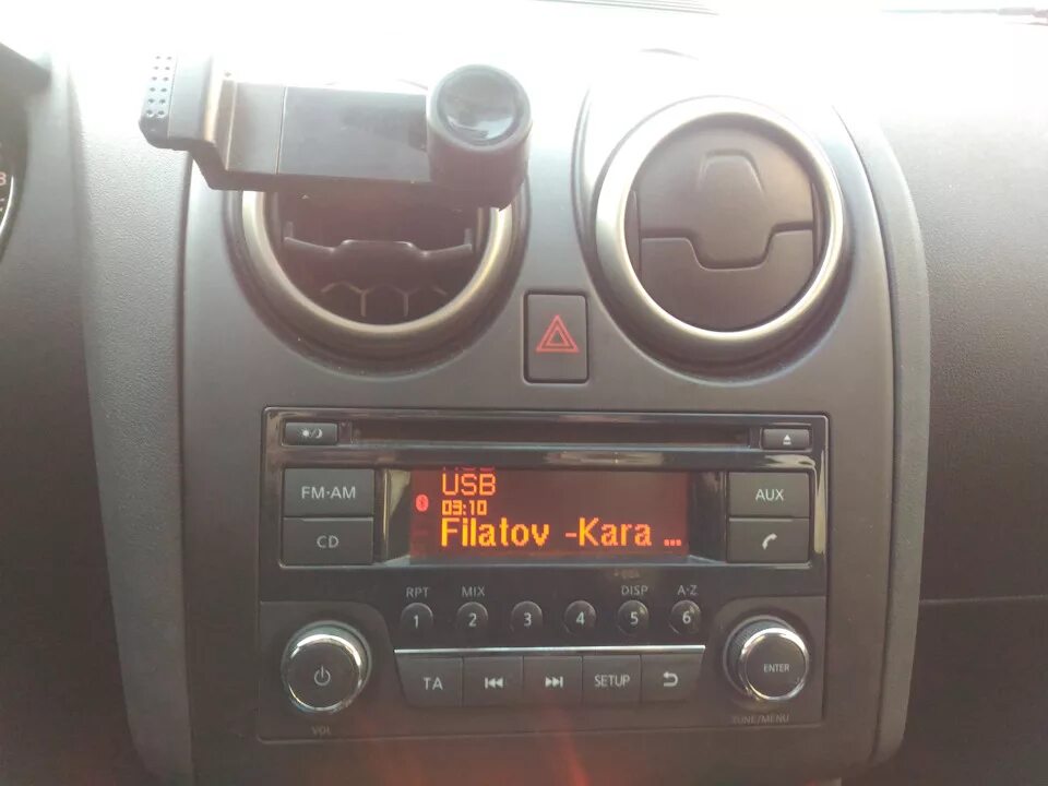 Ниссан кашкай j10 как подключить блютуз Подключение USB-порта к штатной магнитоле - Nissan Qashqai (1G), 1,6 л, 2012 год