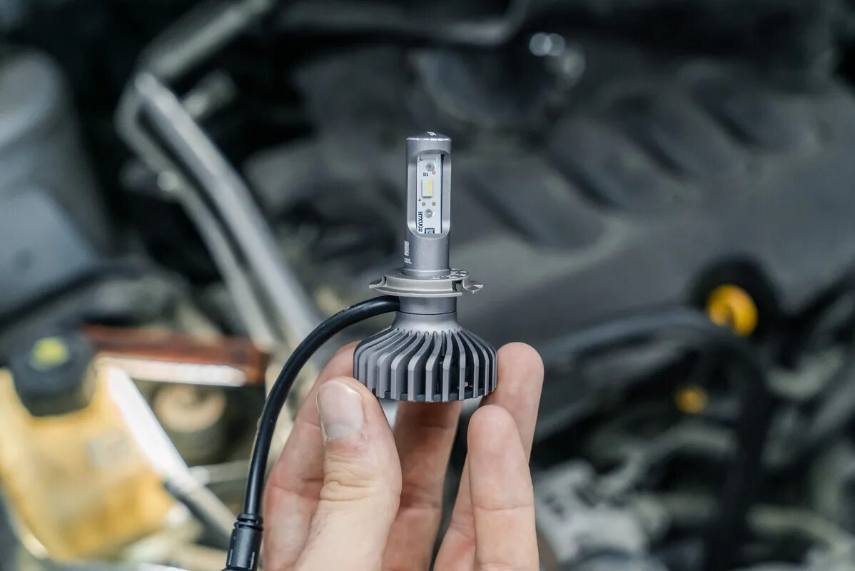 Ниссан кашкай j10 подключение лампы ближнего света Замена ламп на светодиодные в Ниссан Кашкай (Nissan Qashqai) - Установка КсенонШ