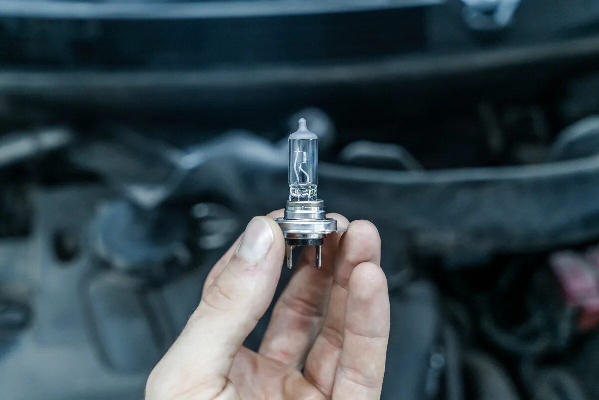 Ниссан кашкай j10 подключение лампы ближнего света Замена ламп на светодиодные в Ниссан Кашкай (Nissan Qashqai) - Установка КсенонШ