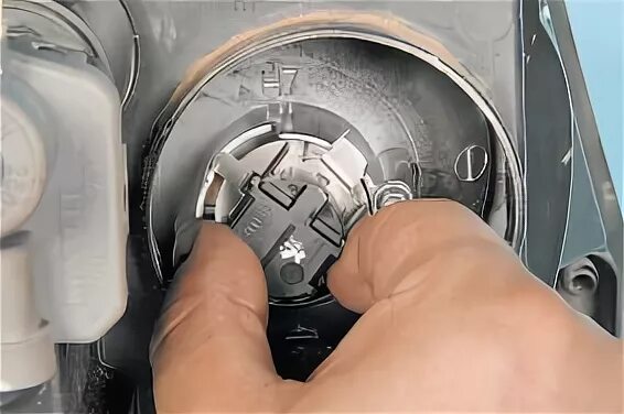 Ниссан кашкай j10 подключение лампы ближнего света Replacement of lamps of the car Nissan Qashqai 2007 - 2013