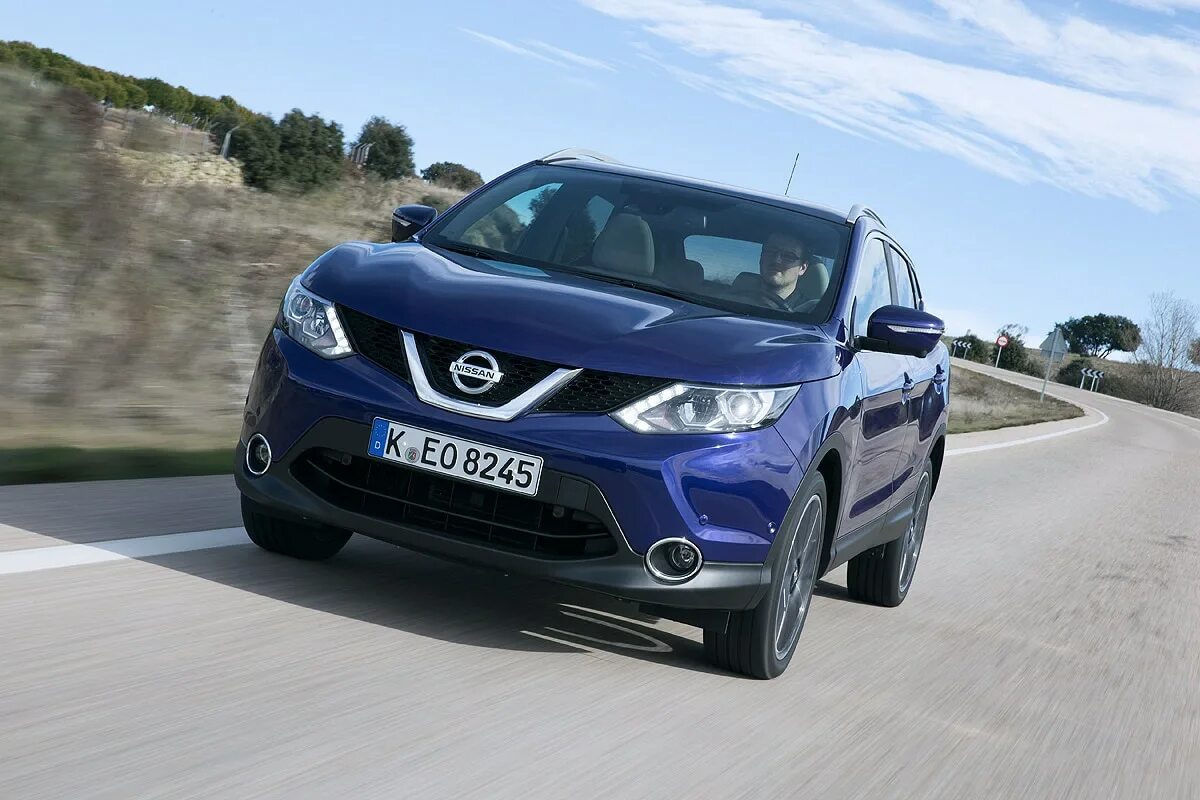 Ниссан кашкай j11 фото Nissan Qashqai: Doppelrückruf - AUTO BILD