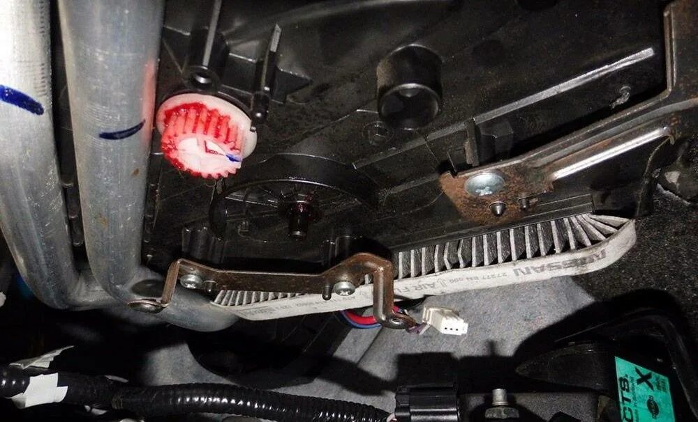 Ниссан кашкай j11 фото фильтр замена салонного Замена фильтра салона Ниссан Кашкай j10 и j11