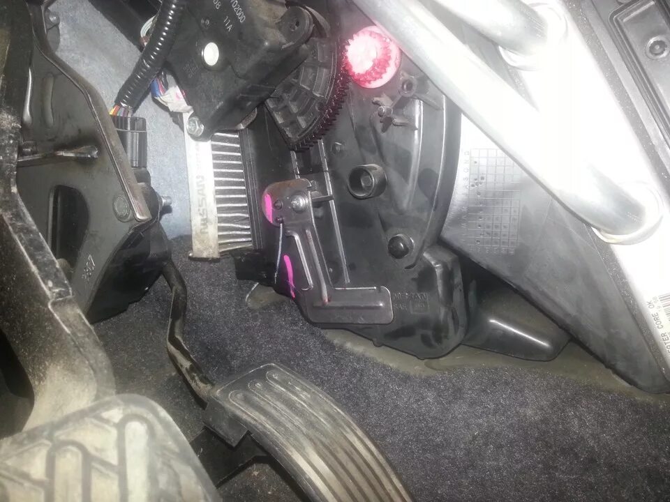 Ниссан кашкай j11 фото фильтр замена салонного Замена салонного фильтра - Nissan Qashqai (1G), 1,6 л, 2007 года плановое ТО DRI