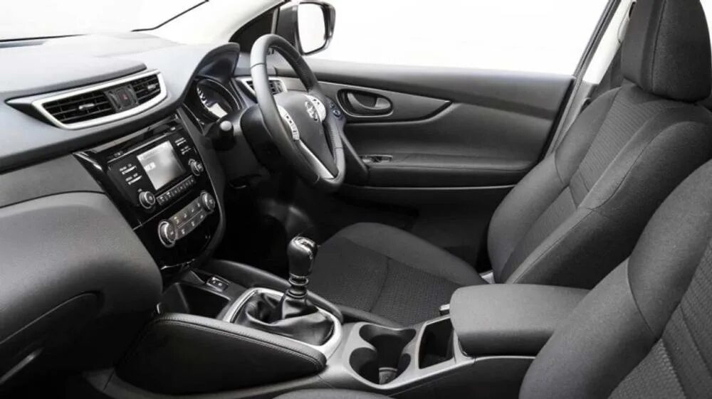 Ниссан кашкай j11 фото салона Nissan Qashqai TS new car review