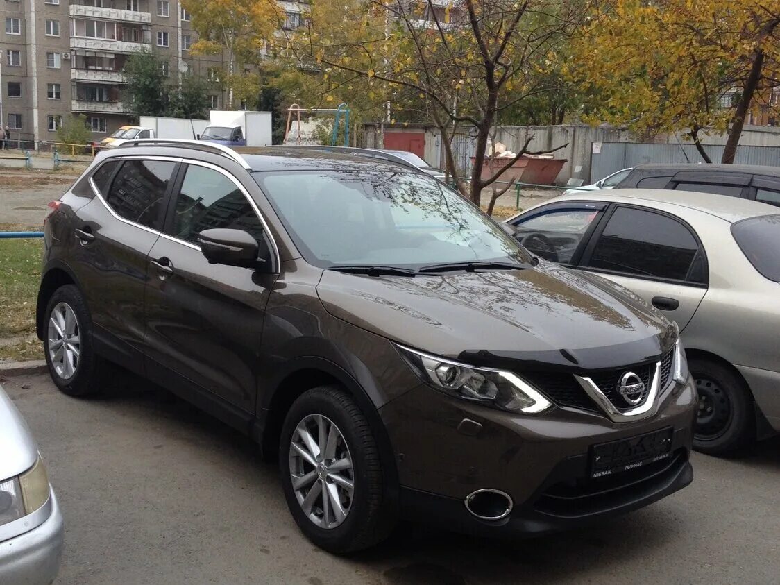 Ниссан кашкай коричневый фото Купить б/у Nissan Qashqai II 2.0 CVT (144 л.с.) 4WD бензин вариатор в Челябинске