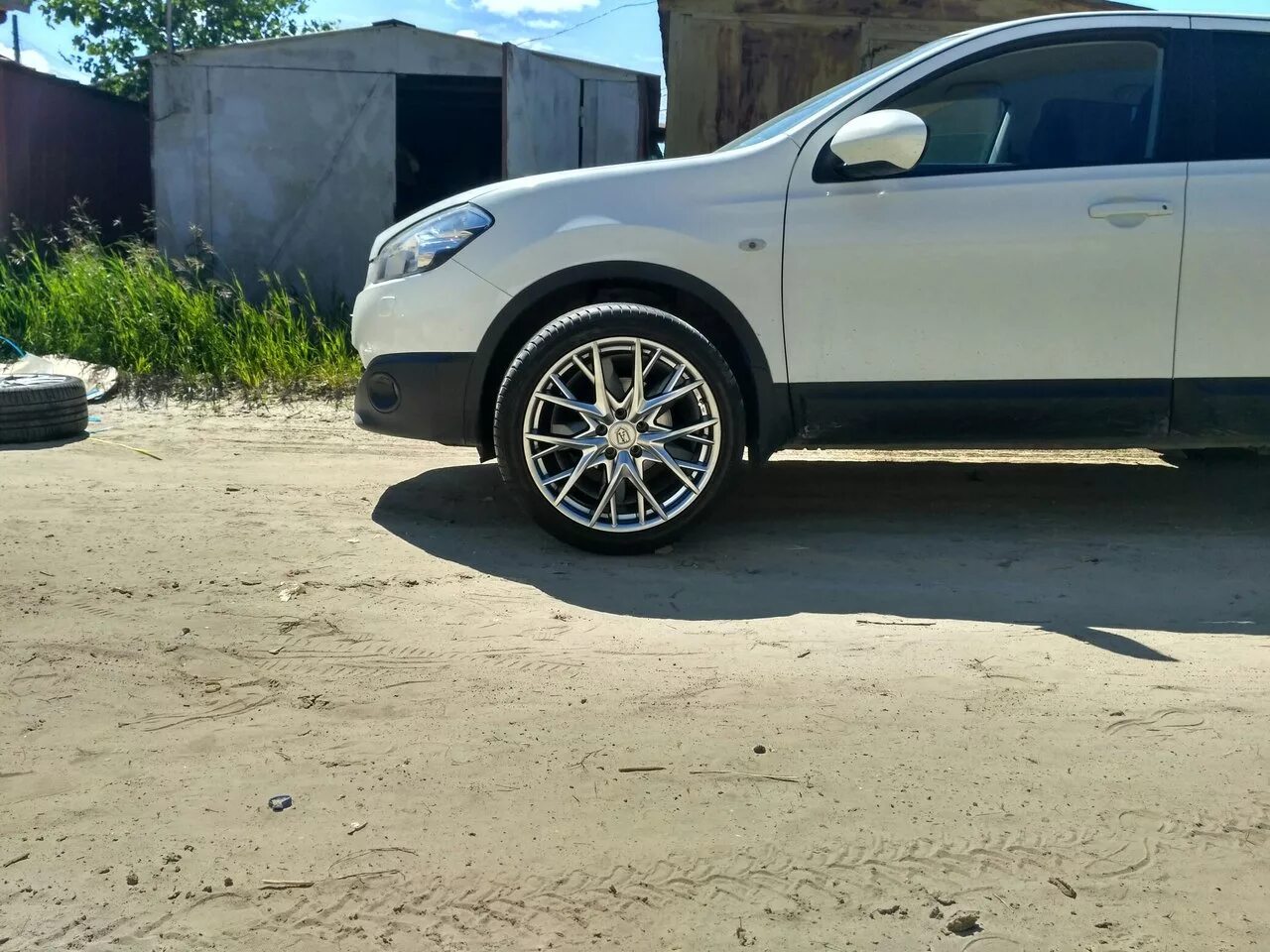 Ниссан кашкай на 17 дисках фото Моя "Прелесть" Гггг=) - Nissan Qashqai (1G), 1,6 л, 2011 года колёсные диски DRI