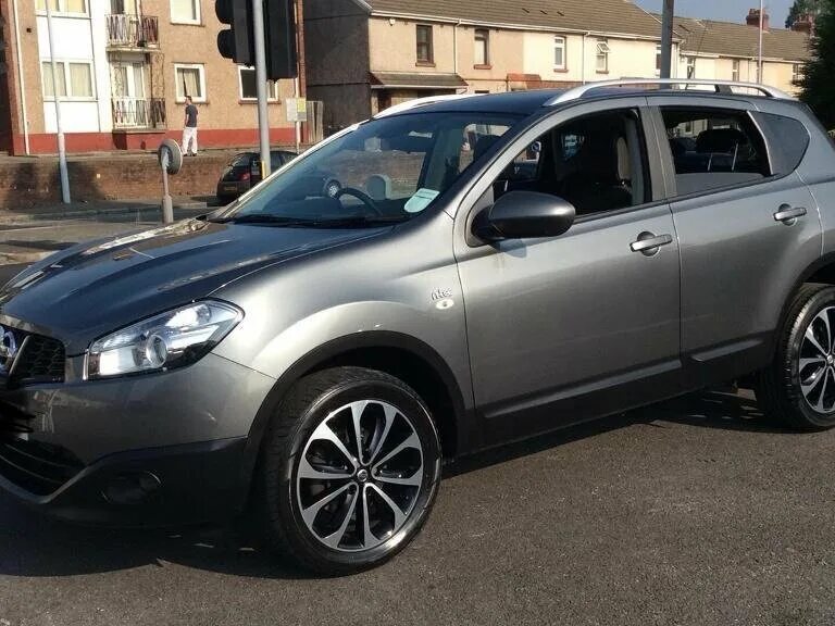 Ниссан кашкай на 17 дисках фото Купить б/у Nissan Qashqai I Рестайлинг 1.6 MT (117 л.с.) бензин механика в Казан